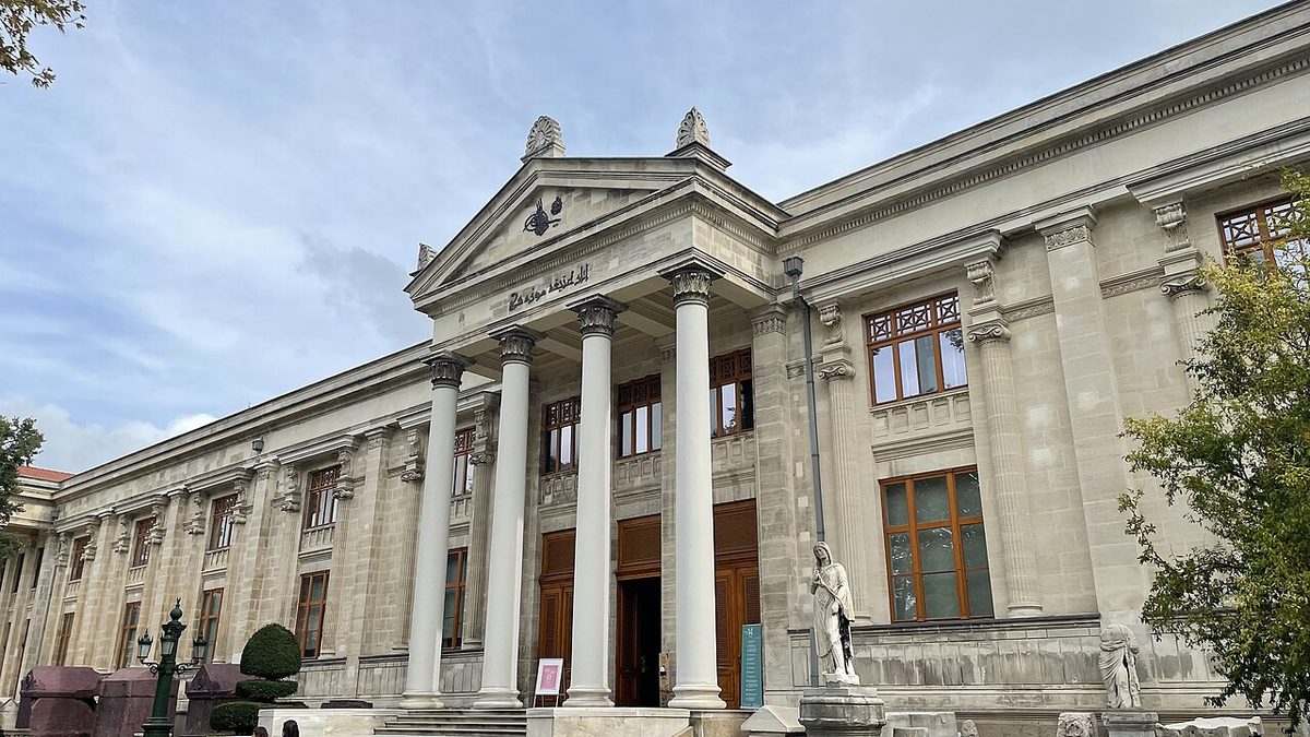 İstanbul Arkeoloji Müzesi'nin ana binası