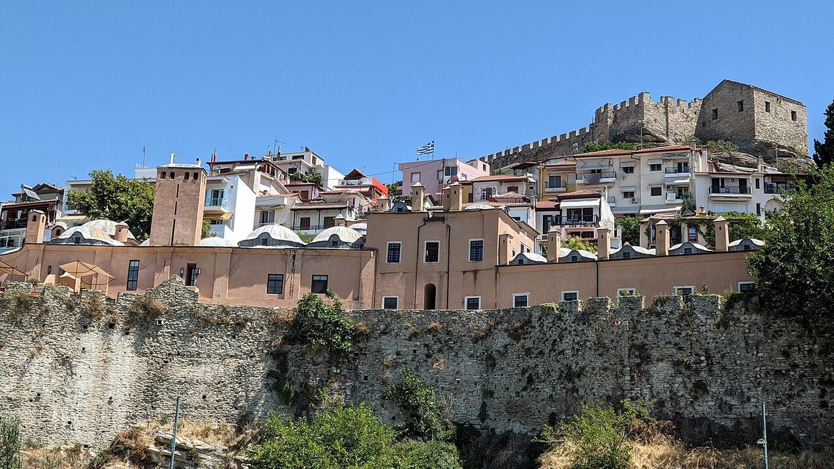 Kavala limanından İmaret'in görünümü