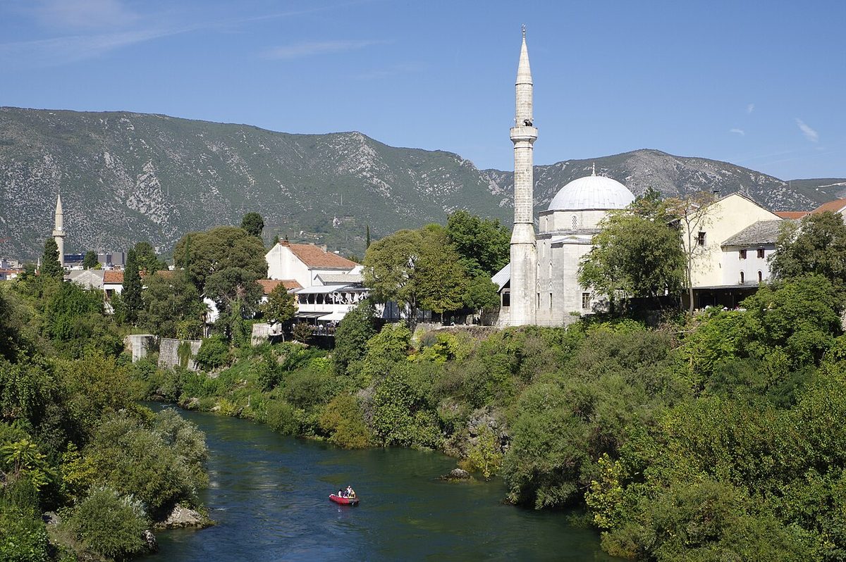 Neretva üzerindeki Mostar Köprüsü, 2024