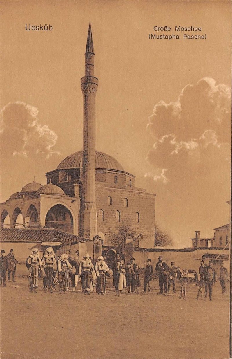 Mustafa Paşa Camii'ni gösteren eski bir kartpostal