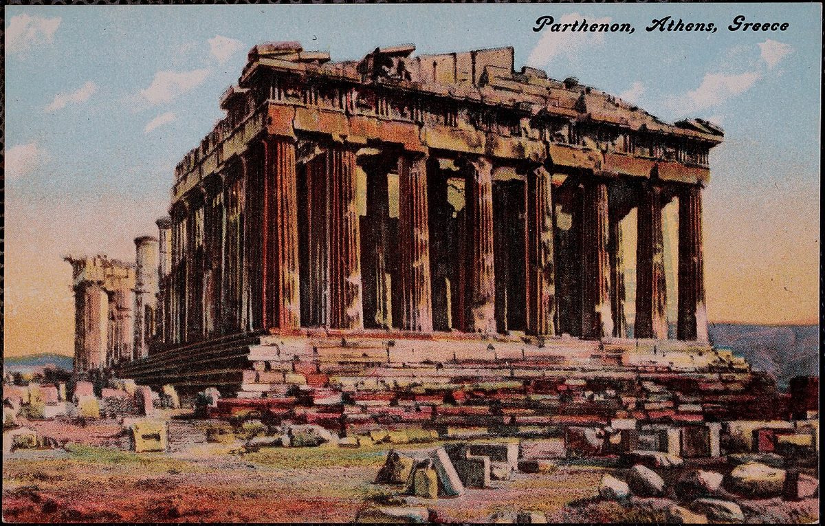Parthenon'un 19. yüzyıl sonuna ait eski bir fotoğrafı; patlamanın açtığı boşluk görülüyor