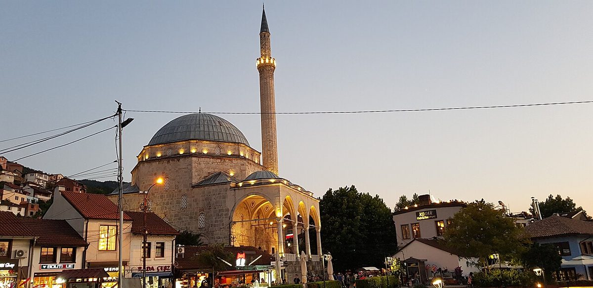 Prizren'deki Sinan Paşa Camii