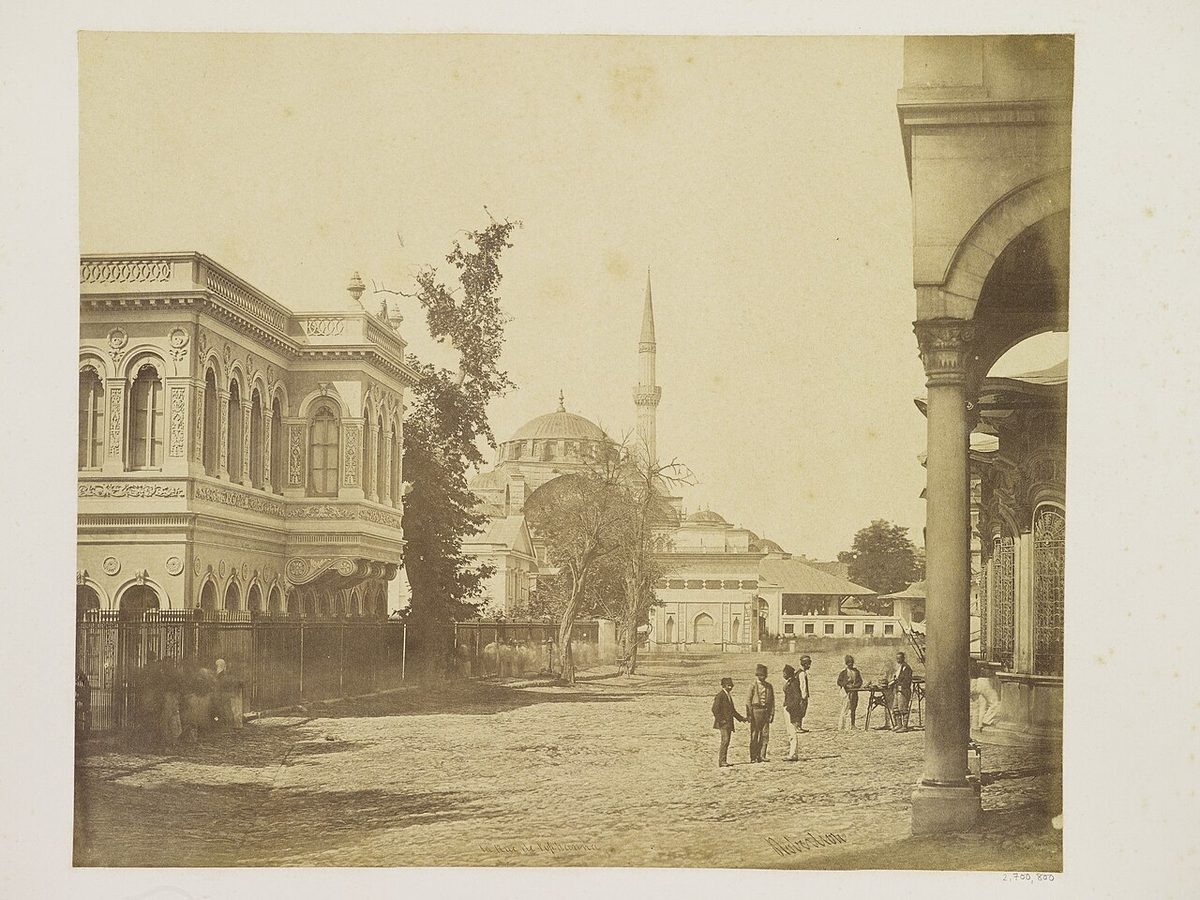 1855'te Tophane Kasrı, Tophane Çeşmesi ve Kılıç Ali Paşa Camii