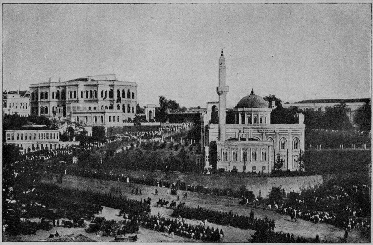 Yıldız Köşkü, selamlık ve Hamidiye Camii'ni gösteren dönem resmi