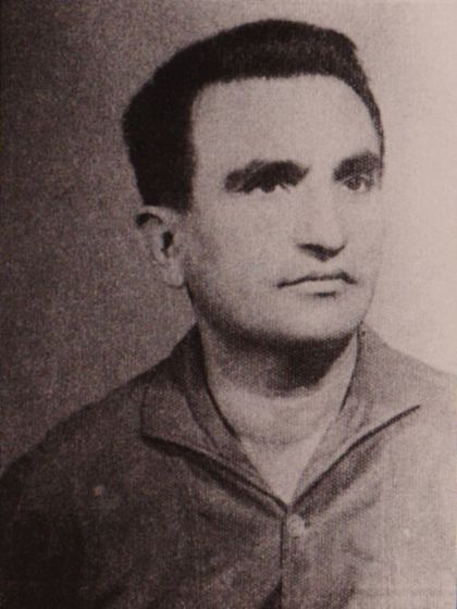 Osman Yüksel Serdengeçti